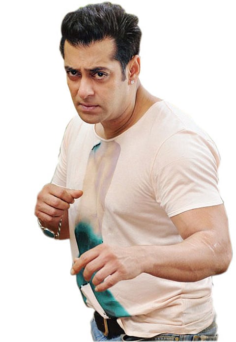 Chetan Bhagat to script Ravi Teja’s kick for Sallu bhai