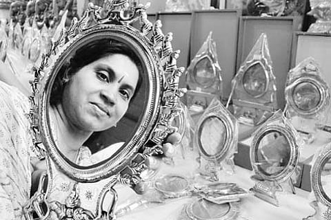 The allure of the Aranmula Kannadi