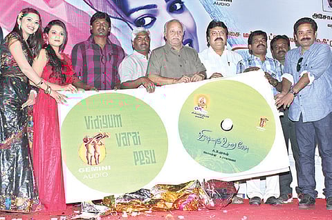 'Vidiyum Varai Pesu' audio CD released