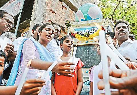 Fisherfolk commemorate '85 firing victims