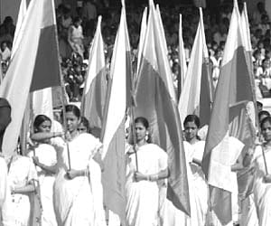 CM presents Rajyotsava awards to 92