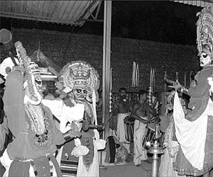 Portraying the legend of goddess Kali