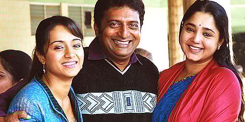 Trisha, Prakashraj and Aishwarya(Sampurn Pix)