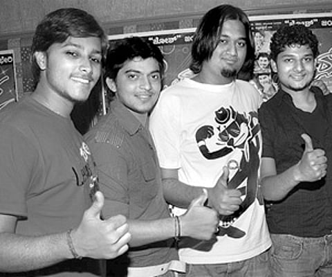 Fading glory of 100 days