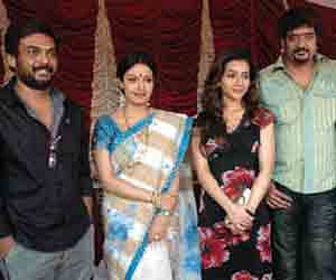 Chinna turns director with ‘Aa Intlo’