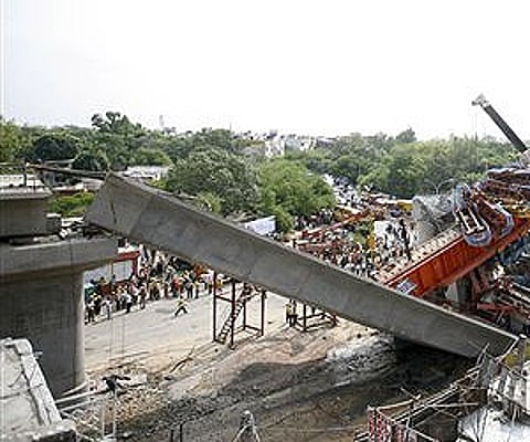 The collapsed bridge. (Photo: AP)