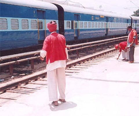 Union Railway Minister Lalu Prasad Yadav (second from right) flagging off the Chendur Express, at Tiruchendur, on Sunday.