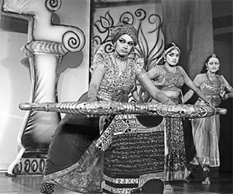 Shobhana Enacting The Role Of Ravana In Mayaravan
