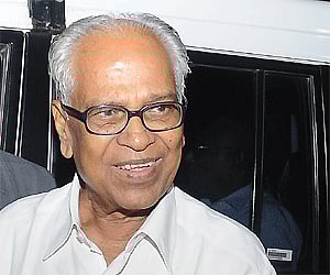 CPI-M demands action against cops, Dinakaran