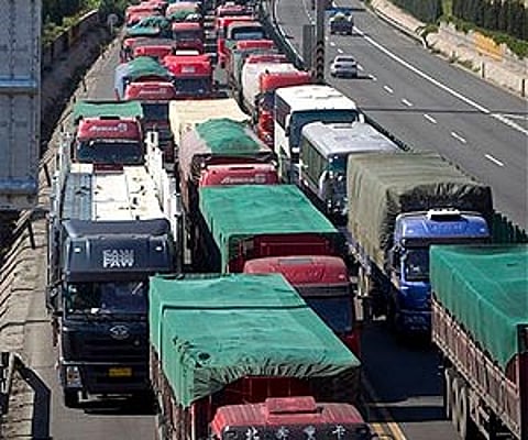 100 kilometre traffic jam on Badaling Expressway in China. (Photo: AP)