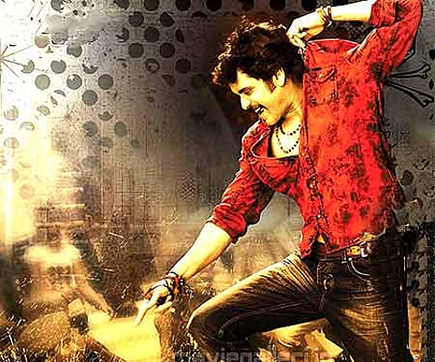 The poster of 'Ragada'.