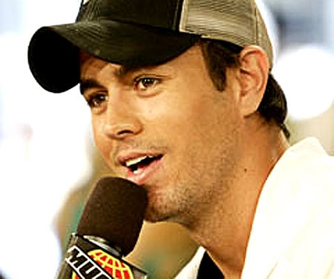 Enrique Iglesias (Image Courtesy: Wikimedia Commons).