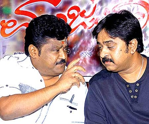 Jaggesh and Mohan, director of 'Manjunatha LLB'.