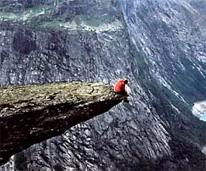 Turmoil turns Kashmir into psychological badland