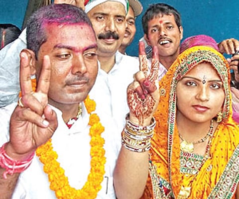 Ajay Singh and wife Kavita