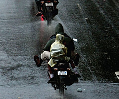 The mortal remains of T M Jacob being brought to the Ernakulam Town Hall for the people to pay their last respects