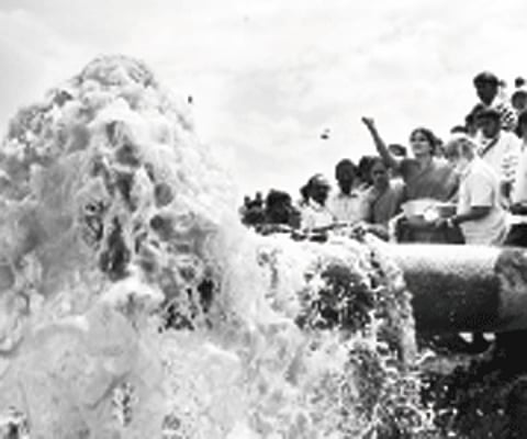 Tiptur MLA B C Nagesh’s wife performing a pooja to mark the release of Hemavathy river water to Amanikere tank in Tiptur on Thursday |Express Photo