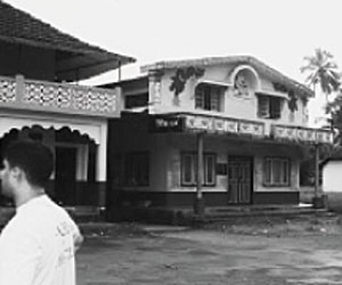 (Express News Photo)