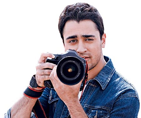 Labour India Publications MD Santhosh George Kulangara (left) and Chandrayaan 1 and 2 project director Mylswami Annadurai| Express Photo.