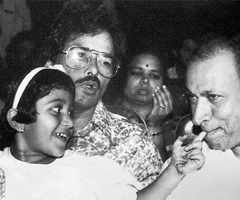 A leader with many shades and a unique style