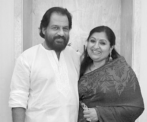K J Yesudas with wife Prabha | Mithun Vinod