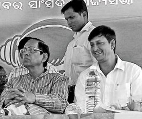 Pyarimohan Mohapatra and Siddhant Mohapatra at a public meeting in Deogarh I Express