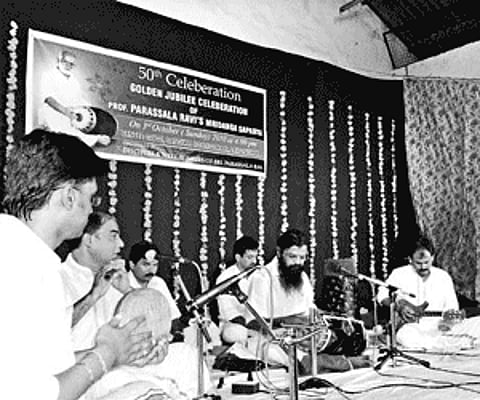 Karaikudi Mani and his team presenting unique fusion of string, wind and percussion instruments at ‘Sruthilaya’.