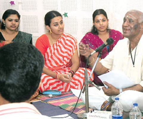 Bombay Hari performing at the Department of Music | EXPRESS