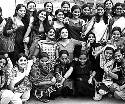 WINNERS ALL: (1) St Teresa’s College, Ernakulam, who were crowned overall champions at the MG University Youth Festival held in Tiruvalla | EPS