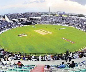 (Express News Photo)