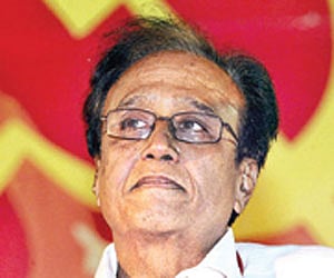 (Express News Photo)