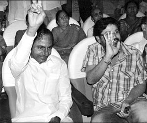 TRS president K Chandrasekhar Rao (second from left), director N Shankar (right) and Prof K Jayashankar (left) at the screening of ‘Jai Bolo Telangana