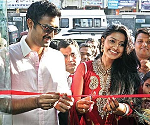 Prasanna and Sneha inaugurate the Kohler showroom