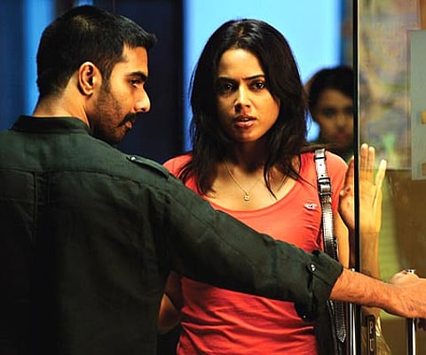 Sameera Reddy in Gautham Vasudev Menon's Nadunisi Naigal.