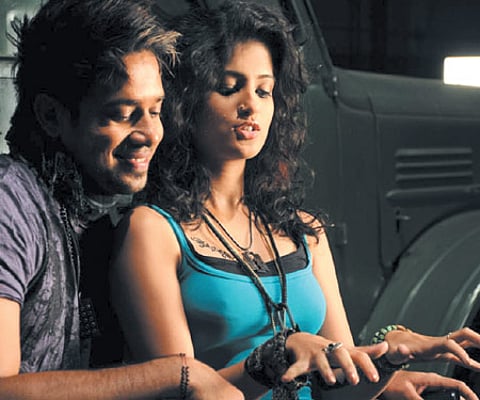 A still from Vaanam