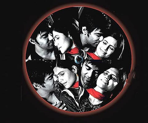 The poster of 'Aanmai Thavarael'.