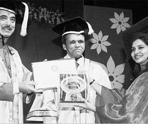 Dr Shalini receives the MV Govindaswamy Memorial Prize for scoring highest marks in M Phil in Mental Health and Social Pscyhology|Express Photo.