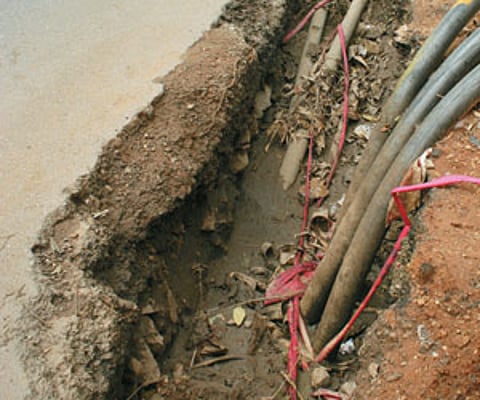 BSNL incurs loss of Rs 195 lakh