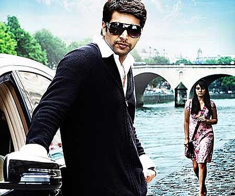 The poster of 'Engeyum Kadhal'.