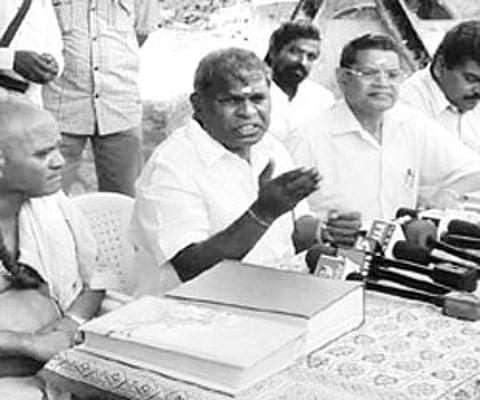 Warangal MP S Rajaiah making a point at a press conference in Thousand Pillar temple on Thursday.