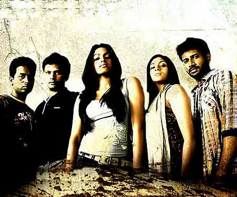 The poster of ‘Nil Gavani Sellathey’.