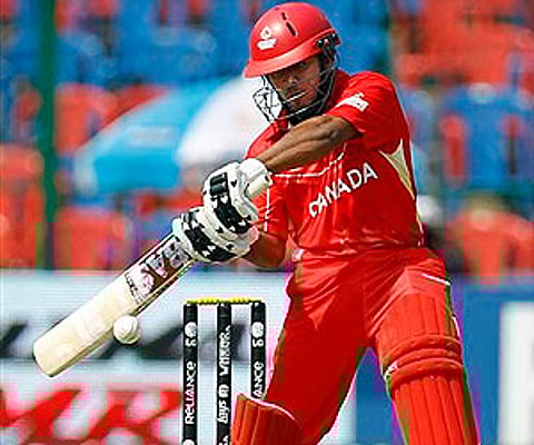 Hiral Patel impressed even Aussie skipper ricky Ponting, who compared his style with that of India's Virender Sehwag. (Photo: AP)