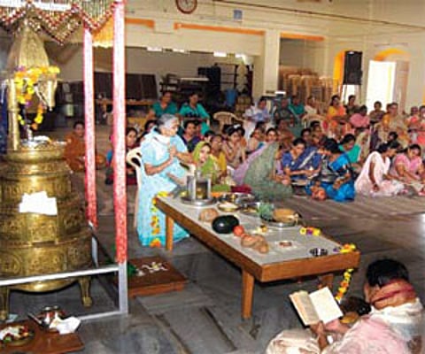 Women singing bhajans as part of the Mahavir Jayanti fete at the Mahajan Wadi Jain Temple at Mattanchery in Kochi on Wednesday | P K Jeevan Jose