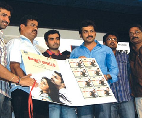 This cop is from Vellore!