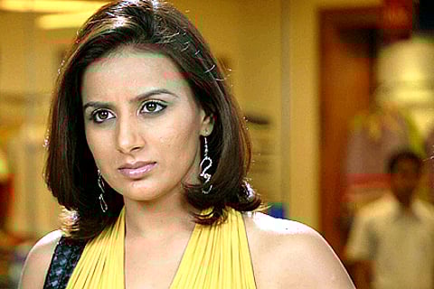 Pooja Gandhi still committed to 'Hoovi'