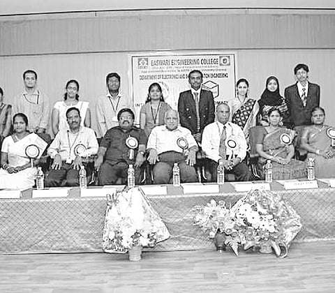 Easwari’s student forums and tech group take flight