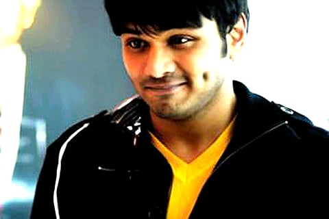 Manchu Manoj finally debuts in Kollywood