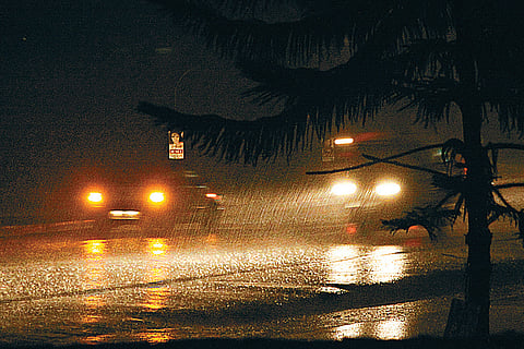 Cops pull the blinds on dazzling headlights