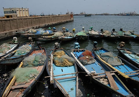 Fishermen lock fishing harbour