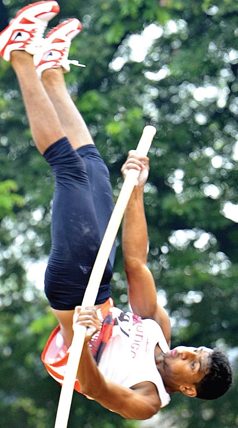 Kerala topple TN to regain crown